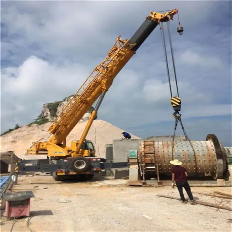 巴中吊车的运输费用是否包含在租赁费用中