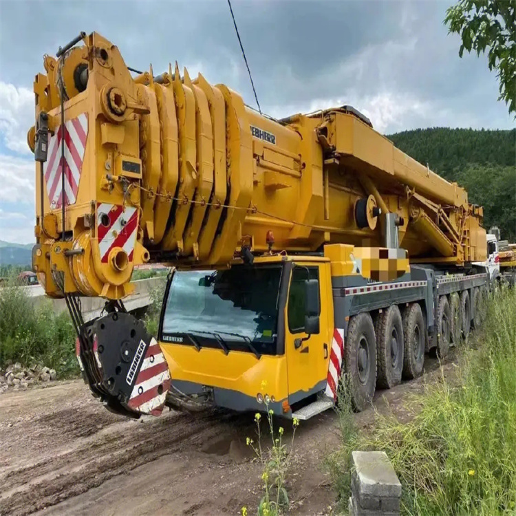 巴中附近100吨吊车出租电话