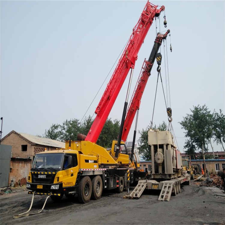 巴中吊车租赁要怎样才能降低成本呢